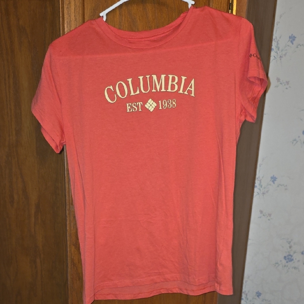 Columbia Tee